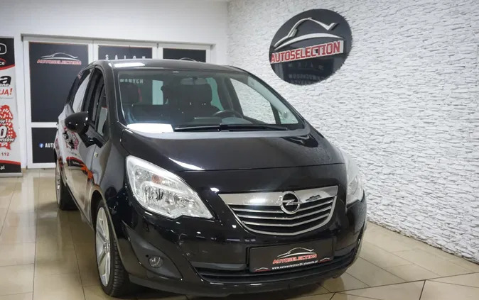 samochody osobowe Opel Meriva cena 23900 przebieg: 199615, rok produkcji 2011 z Hajnówka